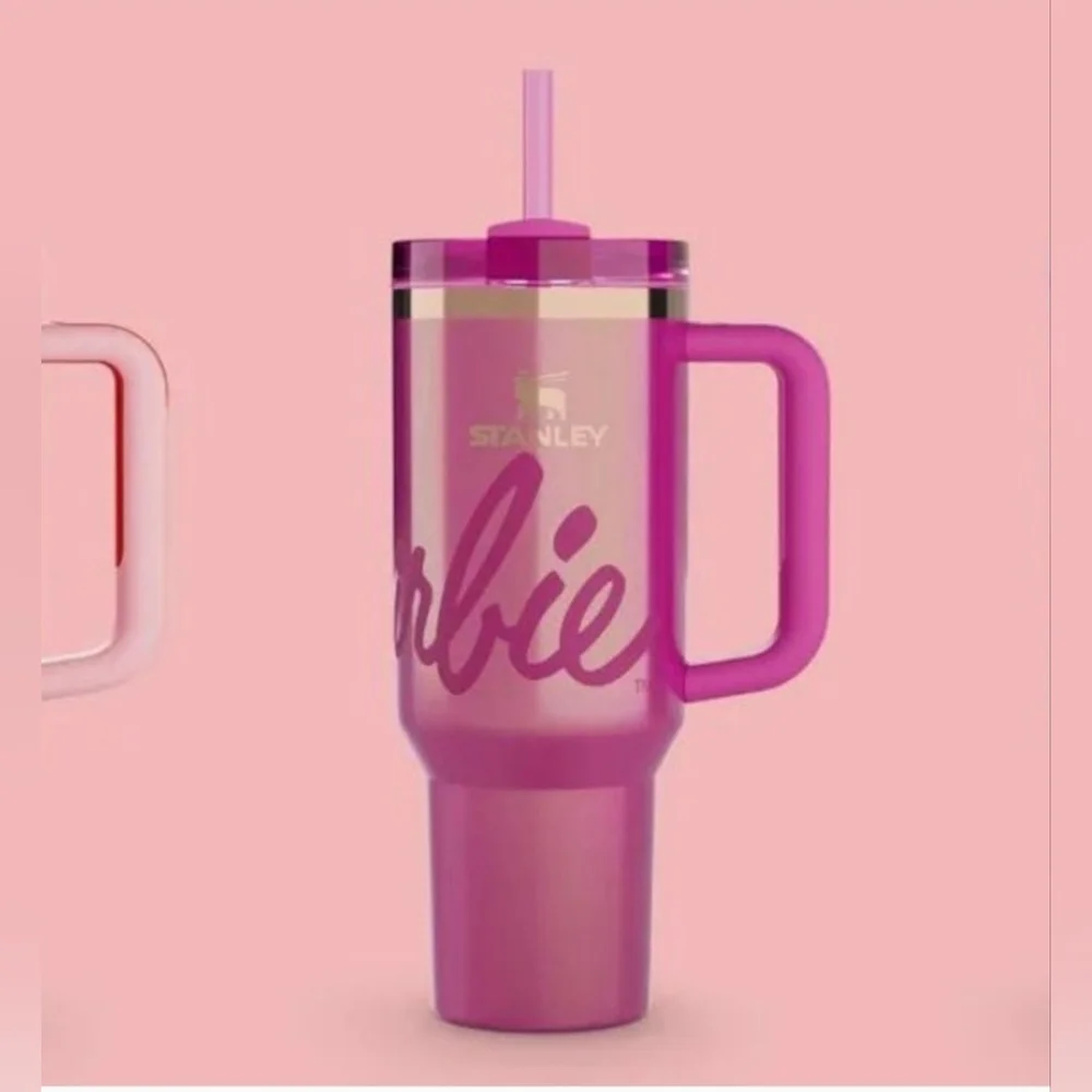 New Stanley x Barbie Quencher Tumbler 40oz. - Picture 3 of 3